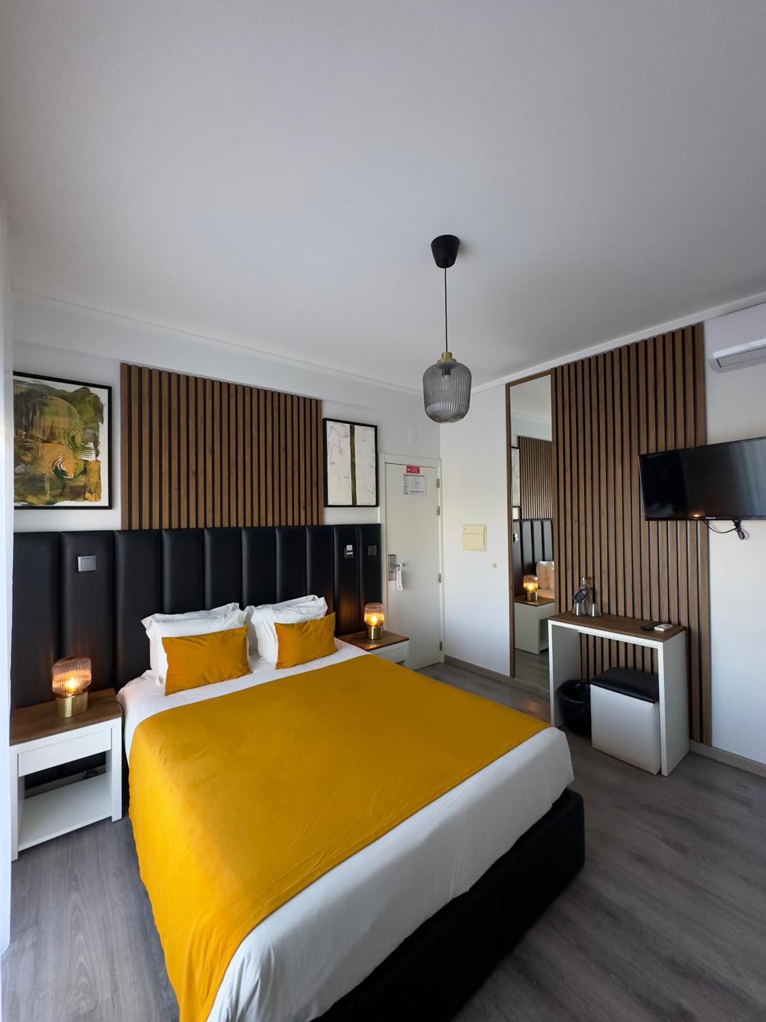 Hotel Don Rodrigues ตาวิรา ภายนอก รูปภาพ